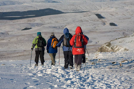 Keep to communal breaks if walking in a group