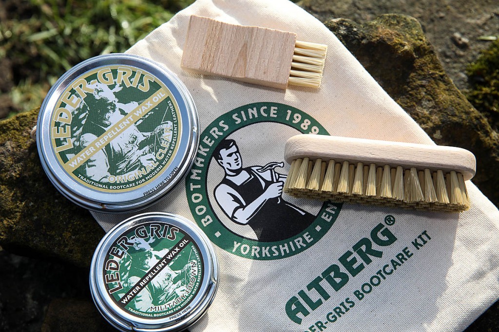 Altberg Hiking Bootcare Kit. Photo: Bob Smith/grough Altberg Hiking Bootcare Kit. Photo: Bob Smith/grough