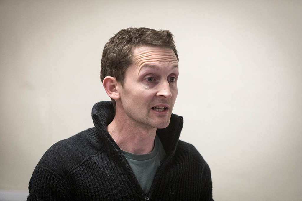 Vice-president Rupert Davies put the case against the no-confidence motion. Photo: Bob Smith/grough Vice-president Rupert Davies put the case against the no-confidence motion. Photo: Bob Smith/grough