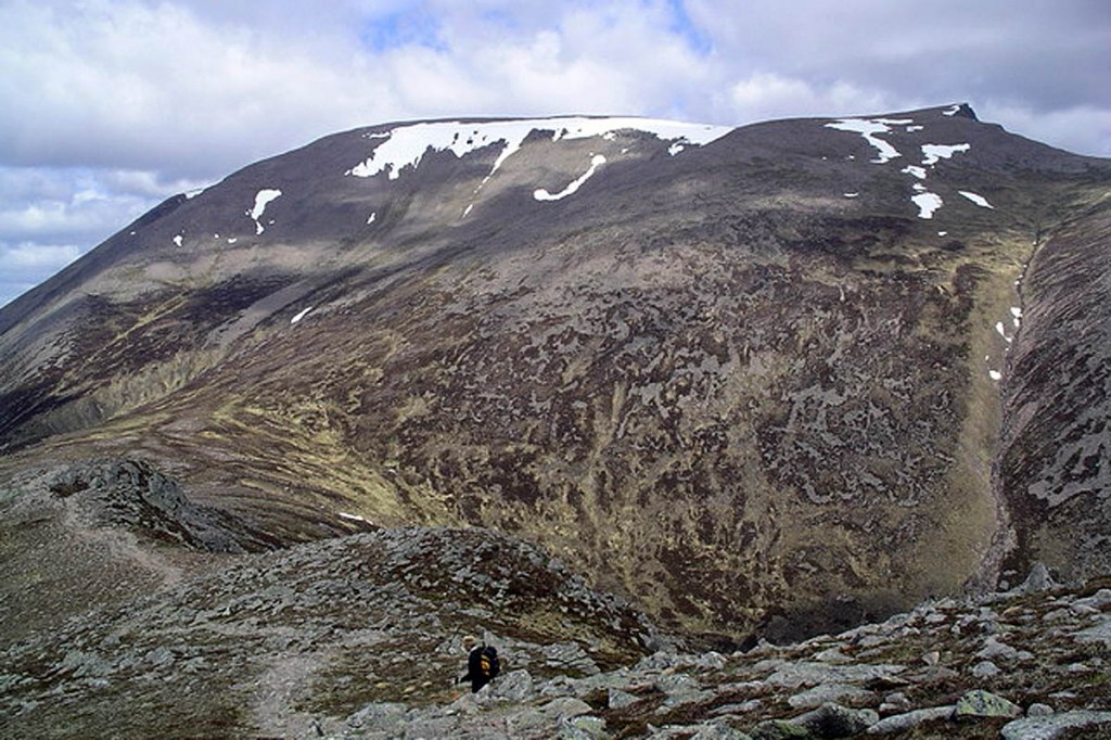 Ben Macdui. Photo: Graham Ellis CC-BY-SA-2.0 Ben Macdui. Photo: Graham Ellis CC-BY-SA-2.0