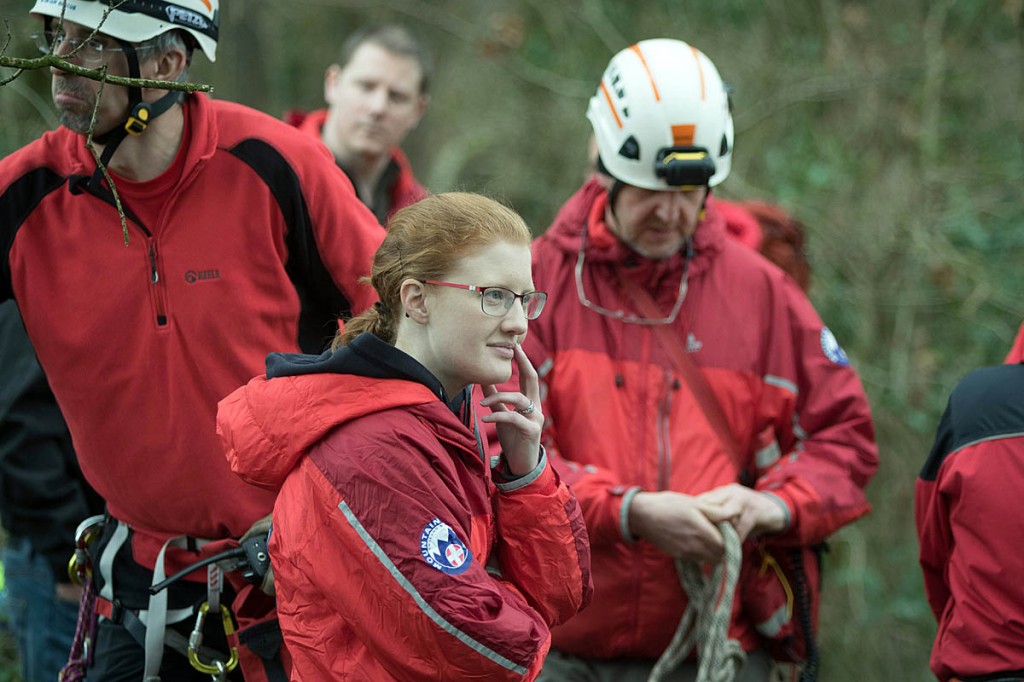 MP Holly Lynch joined the team to observe the operation. Photo: Bob Smith/grough MP Holly Lynch joined the team to observe the operation. Photo: Bob Smith/grough