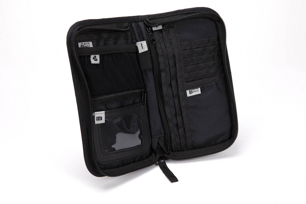 Craghoppers RFID Travel Wallet. Photo: Bob Smith/grough Craghoppers RFID Travel Wallet. Photo: Bob Smith/grough