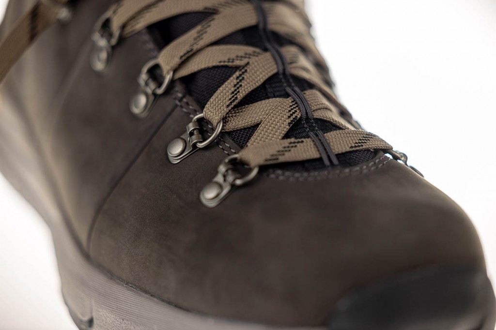 The flat-profile laces locked well. Photo: Bob Smith Photography The flat-profile laces locked well. Photo: Bob Smith Photography