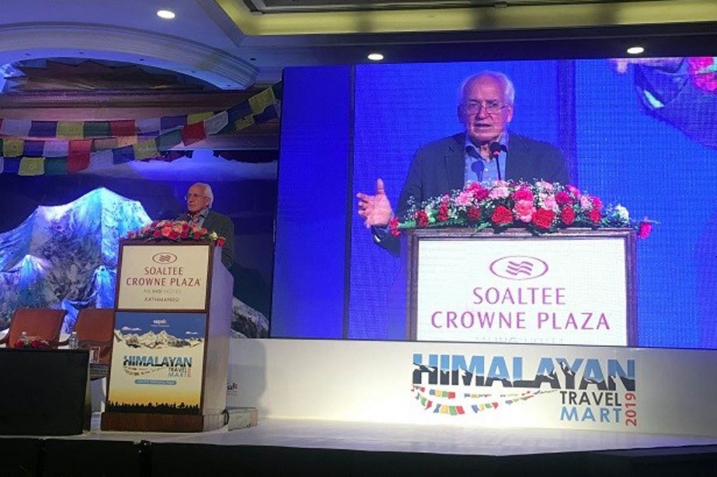 Doug Scott addresses the Kathmandu gathering. Photo: Claire Souch Doug Scott addresses the Kathmandu gathering. Photo: Claire Souch