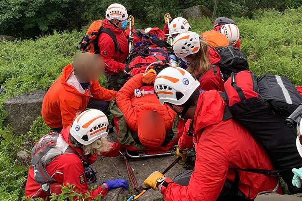 The injured climber is stretchered from Bamford Edge. Photo: Edale MRT