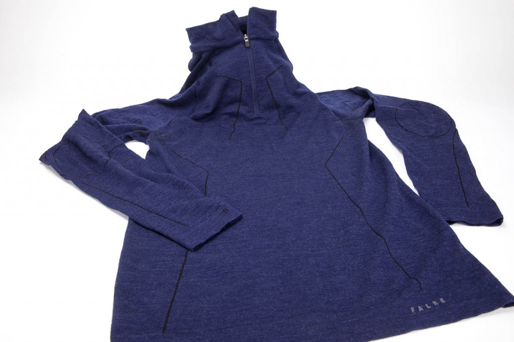 Falke Wool-Tech Zip T-Shirt. Photo: Bob Smith/grough Falke Wool-Tech Zip T-Shirt. Photo: Bob Smith/grough