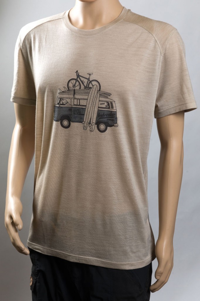 Icebreaker Cool-Lite Sphere Van Surf Life. Photo: Bob Smith/grough Icebreaker Cool-Lite Sphere Van Surf Life. Photo: Bob Smith/grough