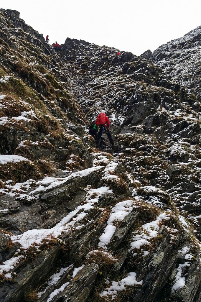 Rescuers rigged a rope system in the gully to help the couple to safety. Photo: Keswick MRT Rescuers rigged a rope system in the gully to help the couple to safety. Photo: Keswick MRT