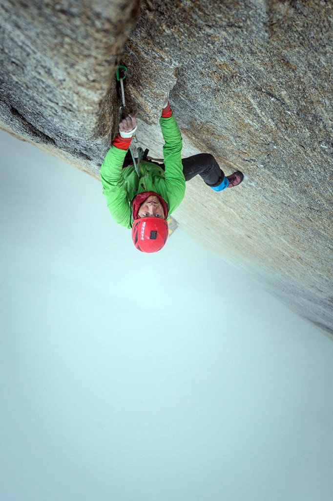Leo Houlding approaches the crux on one of the main headwall pitches. Photo: Matt Pycroft/Coldhouse Collective/Berghaus