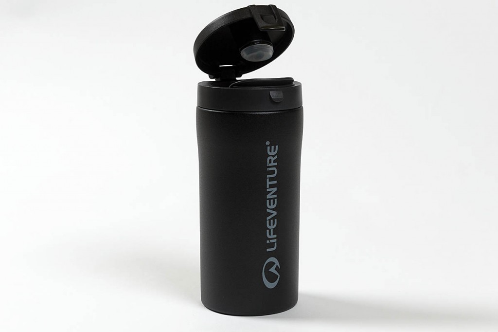 Lifeventure Flip-Top Thermal Mug. Photo: Bob Smith/grough Lifeventure Flip-Top Thermal Mug. Photo: Bob Smith/grough