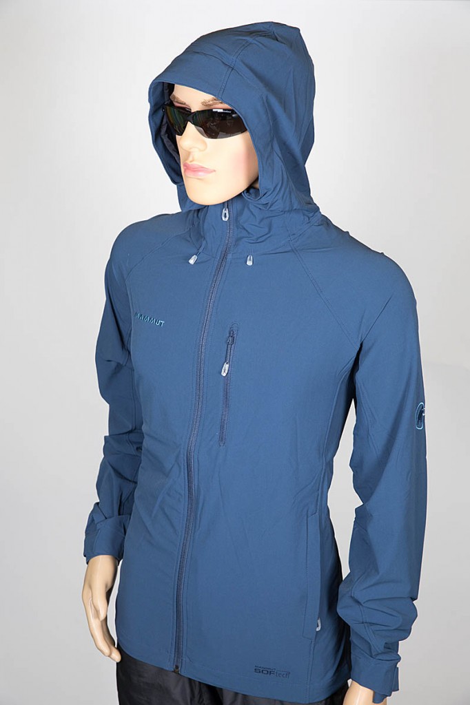 Mammut Runbold Trail SO Hooded Jacket. Photo: Bob Smith/grough Mammut Runbold Trail SO Hooded Jacket. Photo: Bob Smith/grough