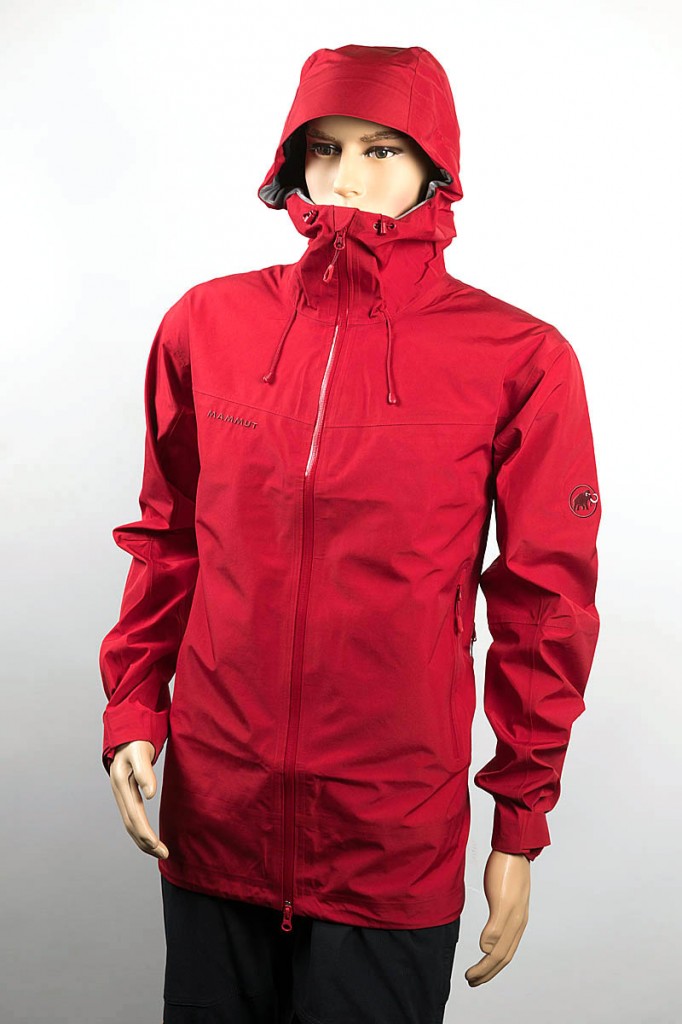 Mammut Crater Hooded Jacket. Photo: Bob Smith/groughet Mammut Crater Hooded Jacket. Photo: Bob Smith/grough