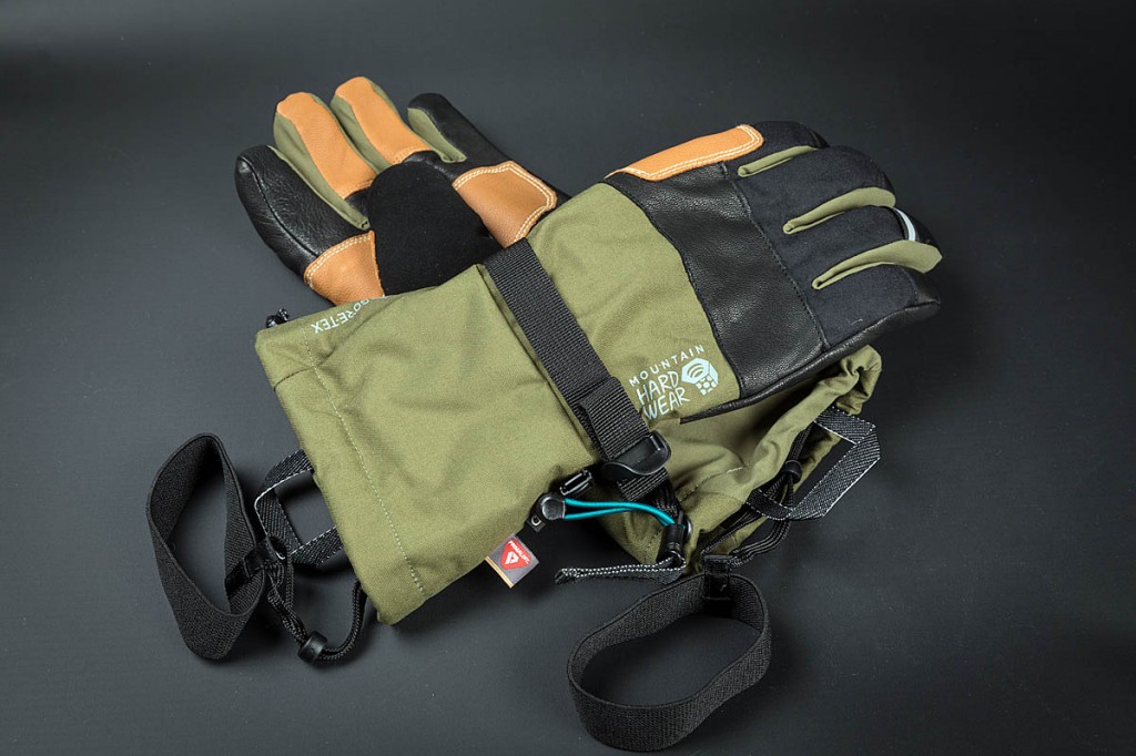 Mountain Hardwear High Exposure Glove. Photo: Bob Smith/grough Mountain Hardwear High Exposure Glove. Photo: Bob Smith/grough