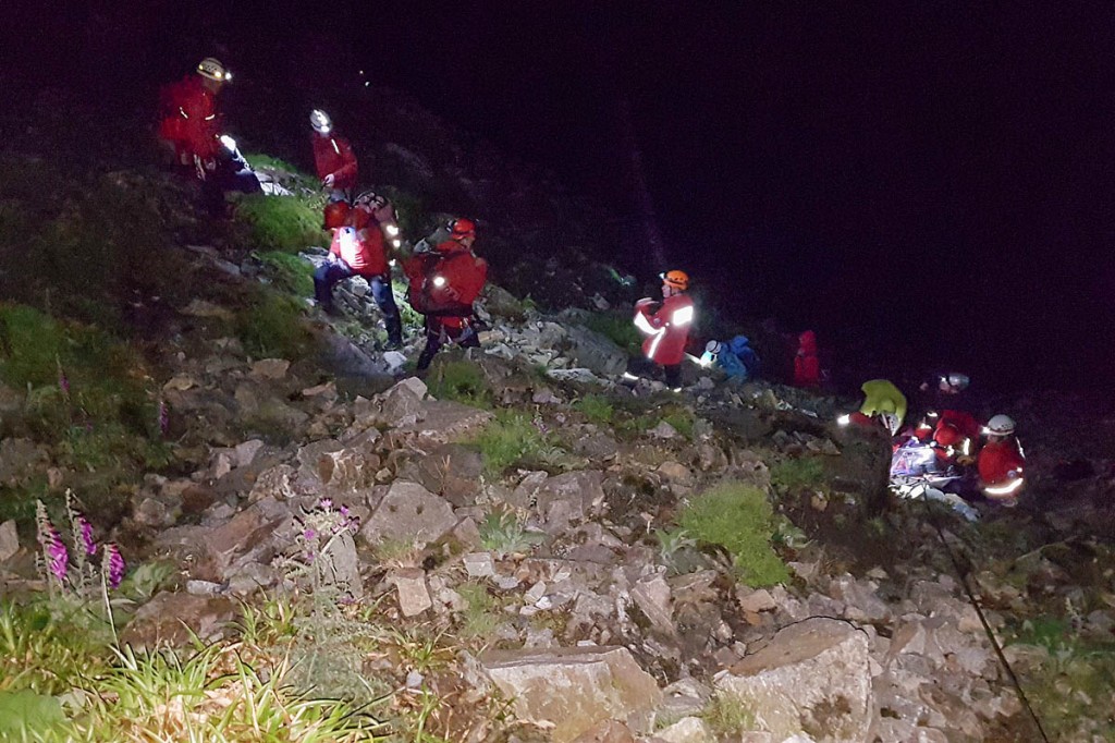 Rescuers in action during the incident on Amphitheatre Buttress. Photo: Karl Lester/OVMRO