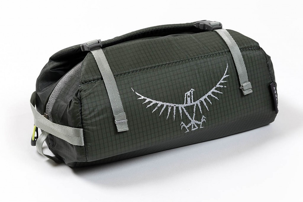Osprey Ultralight Padded Washbag. Photo: Bob Smith/grough Osprey Ultralight Padded Washbag. Photo: Bob Smith/grough