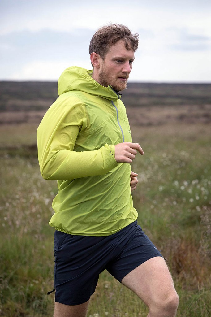 Rab Phantom Pull-On. Photo: Bob Smith/grough Rab Phantom Pull-On. Photo: Bob Smith/grough