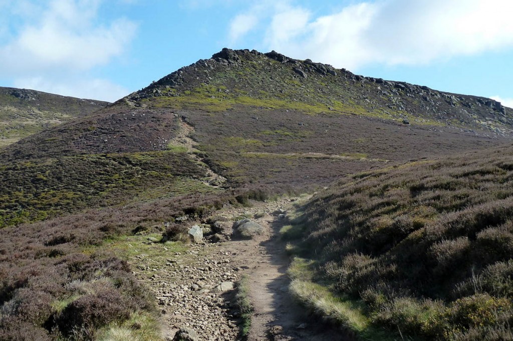 Ringing Roger on the Kinder Scout plateau. Photo: Andrew Hill CC-BY-SA-2.0 Ringing Roger on the Kinder Scout plateau. Photo: Andrew Hill CC-BY-SA-2.0