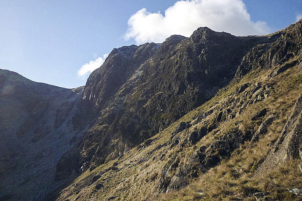 Scrubby Crag, scene of the rescue. Photo: Karl and Ali CC-BY-SA-2.0