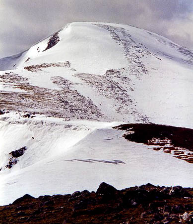Stob a’ Choire Mheadhoin, where the walkers got lost in a blizzard. Photo: wfmillar CC-BY-SA-2.0