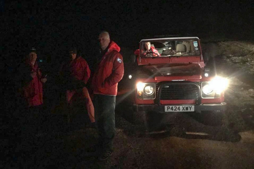 Rescuers at the scene during the operation to find the lost cavers. Photo: Scott Ferris/UWFRA