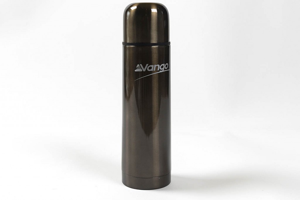 Vango 500ml Vacuum Flask. Photo: Bob Smith/grough Vango 500ml Vacuum Flask. Photo: Bob Smith/grough