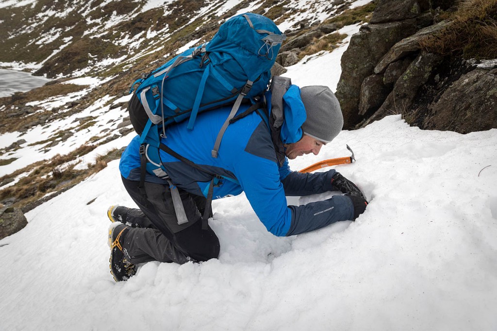 Zac tests the snow in the 'hasty pit'. Photo: Bob Smith/grough Zac tests the snow in the 'hasty pit'. Photo: Bob Smith/grough