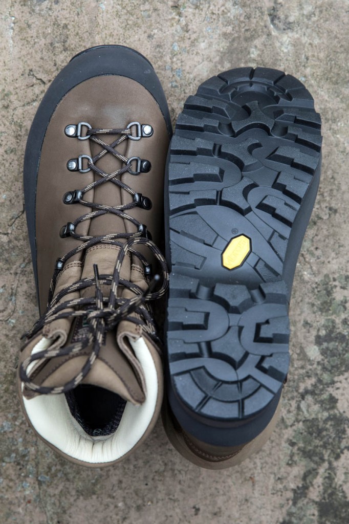 Alt-Berg Kisdon uppers and sole. Photo: Bob Smith/grough Alt-Berg Kisdon uppers and sole. Photo: Bob Smith/grough