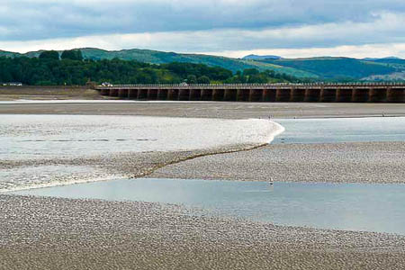 The tidal bore comes ashore at Arnside, scene of the rescue. Photo: Chris Tomlinson CC-BY-SA-2.0 The tidal bore comes ashore at Arnside, scene of the rescue. Photo: Chris Tomlinson CC-BY-SA-2.0