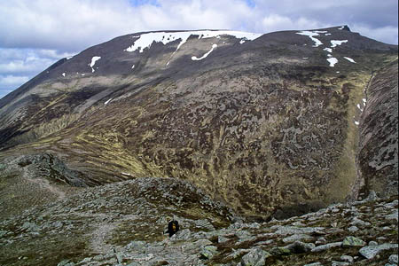 Ben MacDui. Photo: Graham Ellis CC-BY-SA-2.0