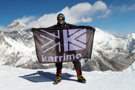 Bonita gives her sponsors a summit plug Bonita gives her sponsors a summit plug