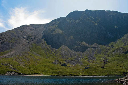 The trio got lost on Cadair Idris. Photo: Eric Jones CC-BY-SA-2.0 The trio got lost on Cadair Idris. Photo: Eric Jones CC-BY-SA-2.0