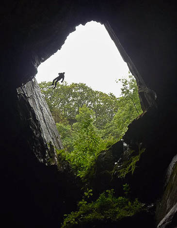 A climber abseils into Cathedral Quarry. Photo: Karl and Ali CC-BY-SA-2.0