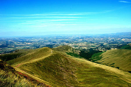 The men were found on the Cefn Cwm Llwch ridge. Photo: Adrian Perkins CC-BY-SA-2.0 The men were found on the Cefn Cwm Llwch ridge. Photo: Adrian Perkins CC-BY-SA-2.0