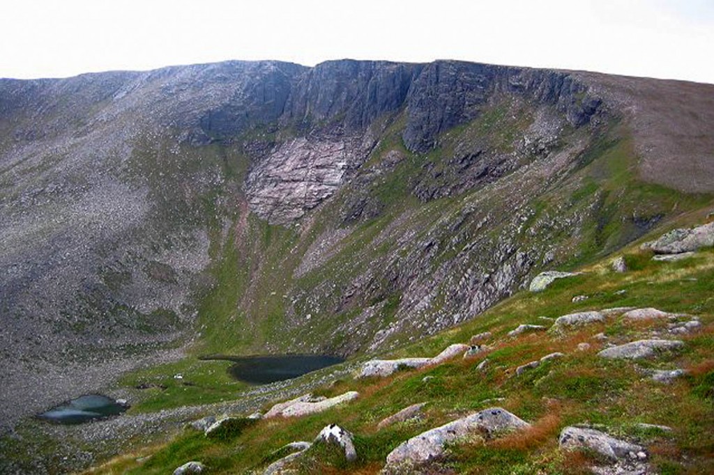 Coire an Lochain, scene of the rescue. Photo: Richard Webb CC-BY-SA-2.0 Coire an Lochain, scene of the rescue. Photo: Richard Webb CC-BY-SA-2.0