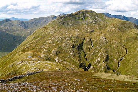 Creag nan Damh. Photo: Chris Eilbeck CC-BY-SA-2.0 Creag nan Damh. Photo: Chris Eilbeck CC-BY-SA-2.0