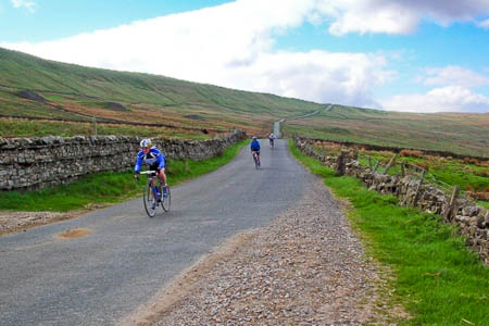 Cyclists in the Yorkshire Dales. Photo: DS Pugh CC-BY-SA-2.0