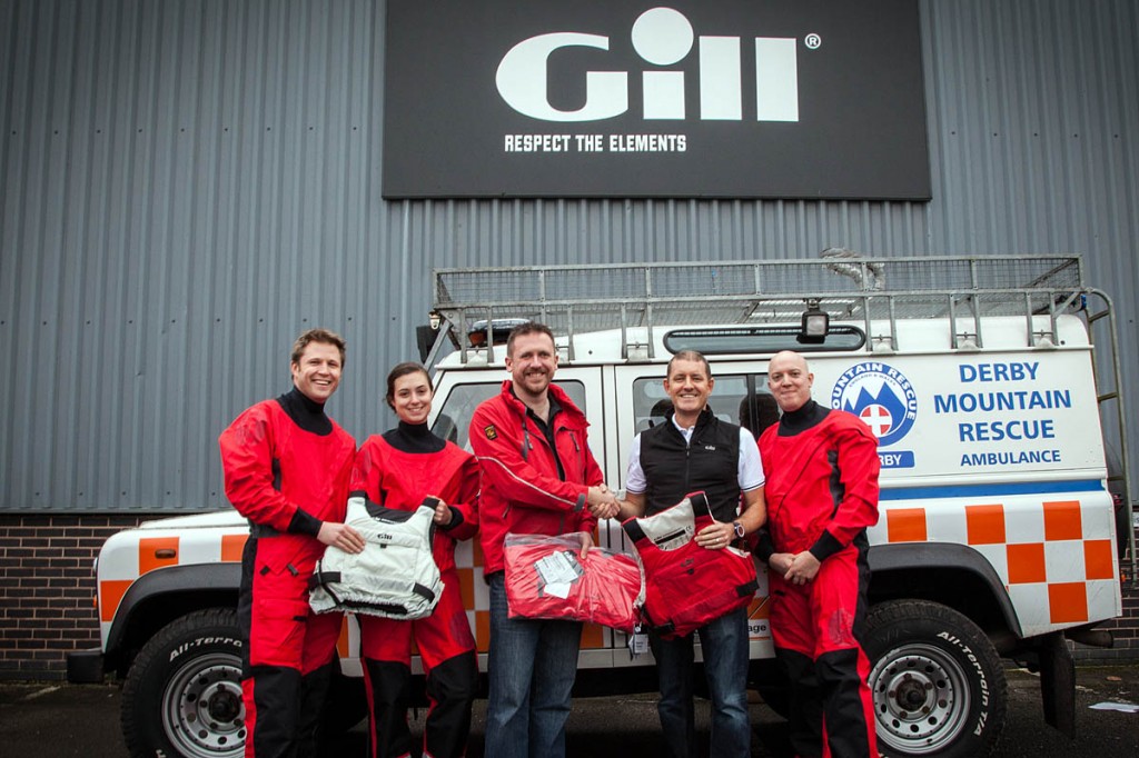 Derby MRT members receive the kit from Gill Derby MRT members receive the kit from Gill