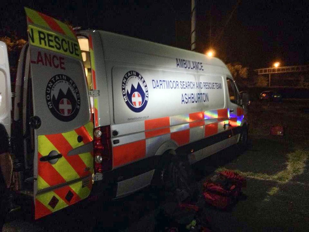 The team's van at the scene of the search overnight. Photo: DSRT Ashburton