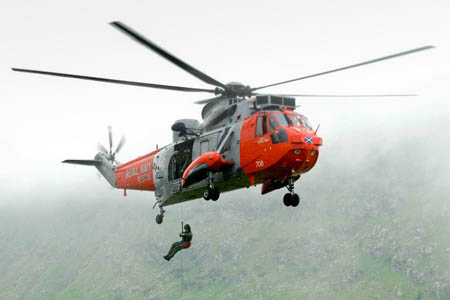 One of HMS Gannet’s three Sea King Mark IV helicopters on exercise in the Scottish mountains 