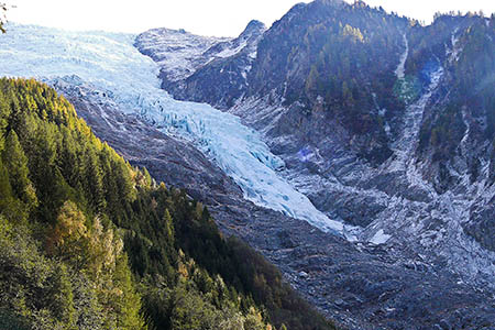 The Glacier des Bossons. Photo: Christian CC-BY-SA-2.0 The Glacier des Bossons. Photo: Christian CC-BY-SA-2.0
