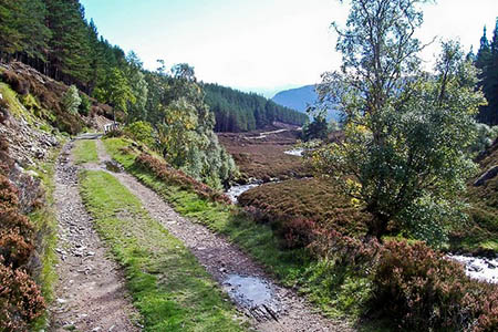 Gleann an t-Slugain, on the route of the walk. Photo: John Rennie CC-BY-SA-2.0