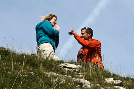 'Patch' proposes to Katie. Photo: Glossop MRT 'Patch' proposes to Katie. Photo: Glossop MRT