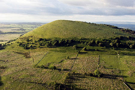 Great Mell Fell. Photo: Simon Ledingham CC-BY-SA-2.0 Great Mell Fell. Photo: Simon Ledingham CC-BY-SA-2.0