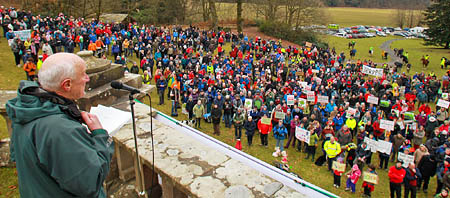 Lord Clark addresses the crowd Lord Clark addresses the crowd