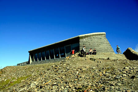 The Hafod Eryri building on Snowdon's summit, where the vehicle was found. Photo: Jeff Buck CC-BY-SA-2.0
