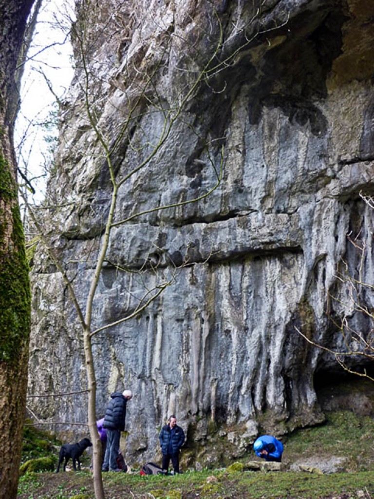 The climber fell at Hollwood Bowl, Giggleswick Scar. Photo: Karl and Ali CC-BY-SA-2.0 The climber fell at Hollwood Bowl, Giggleswick Scar. Photo: Karl and Ali CC-BY-SA-2.0