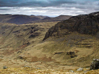 Hutaple Crag. Photo: Mick Garratt CC-BY-SA-2.0 Hutaple Crag. Photo: Mick Garratt CC-BY-SA-2.0