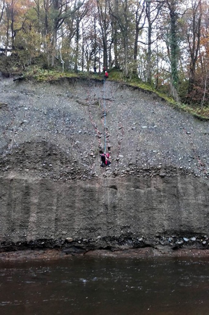 The dog slid down the landslip. Photo: Keswick MRT The dog slid down the landslip. Photo: Keswick MRT