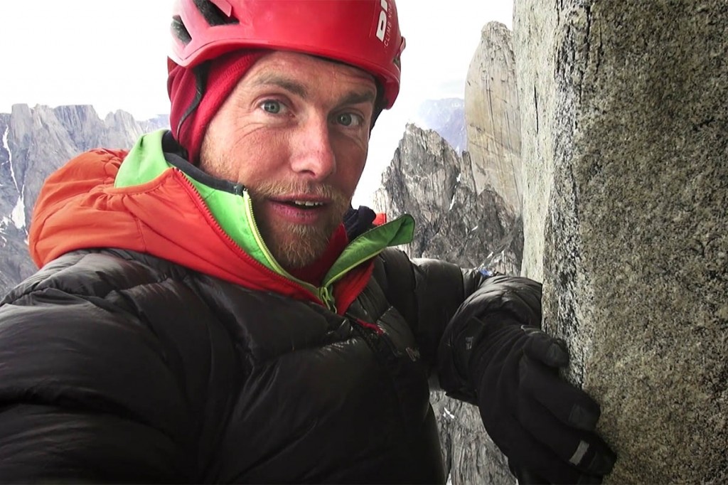 Leo Houlding in action in the Mirror Wall film. Image: Coldhouse Collective
