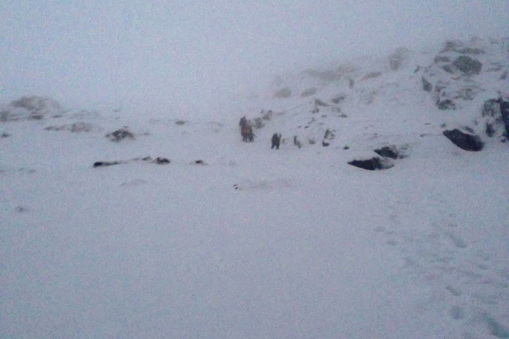 grough — Check weather, say rescuers, after Snowdon pair get stuck in snow